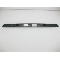 A1568850065 Новая центральная направляющая заднего бампера GLA X156