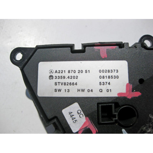 Mercedes-Benz A2218702051 7J22 Блок кнопок управления задним левым сидением S-Class W221