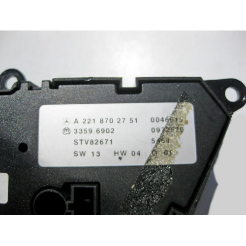 Mercedes-Benz A2218702751 7J22 Блок кнопок управления задним правым сидением S-Class W221