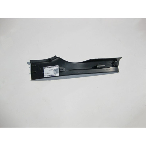 Mercedes-Benz A2136808502 9051 Накладка порога черная внутренняя задняя левая E-Class W213