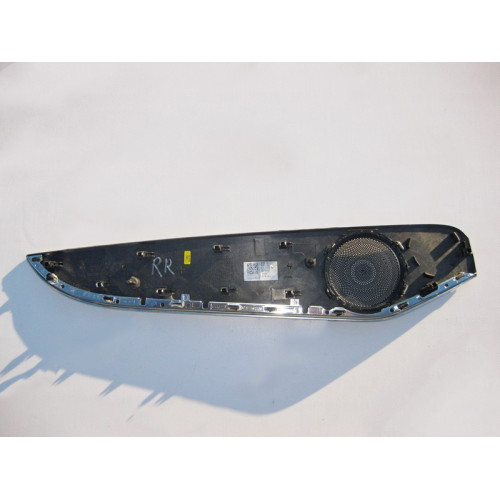 Mercedes-Benz A2057301603 Декоративная алюминиевая накладка задней правой дверной карты C-Class W205
