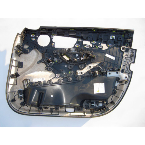 Mercedes-Benz A2057204727 9H15 Облицовка двери C-Class W205 C-class Estate S205