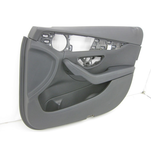 Mercedes-Benz A2057204627 9H15 Передняя правая чёрная дверная карта C-Class W205 C-Class W205 C-class Estate S205