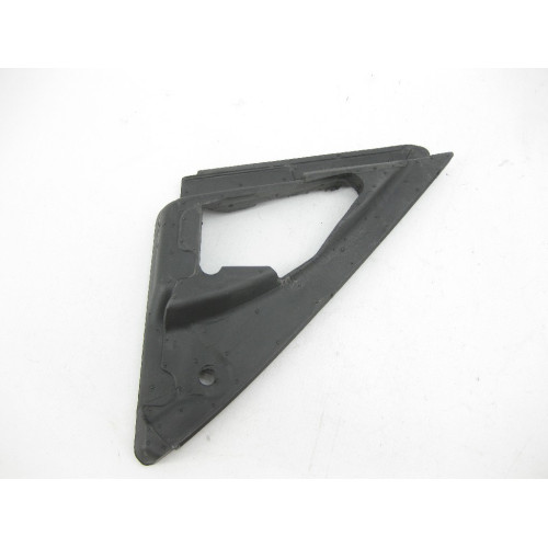 Mercedes-Benz A2477273100 Уплотнитель левого зеркала EQB X243 GLB X247