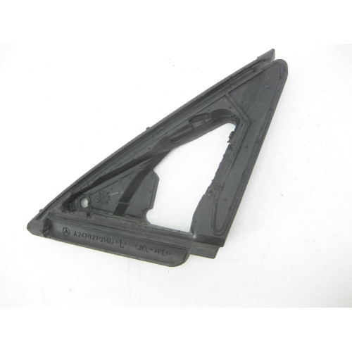 Mercedes-Benz A2477273100 Уплотнитель левого зеркала EQB X243 GLB X247
