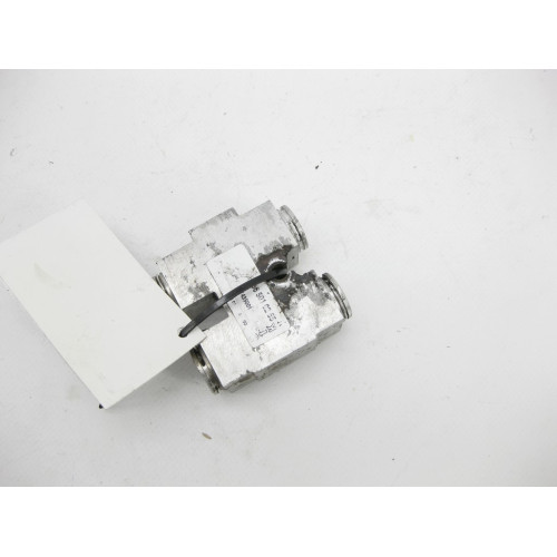 Mercedes-Benz A1665010265 Термостат маслоохладителя ML/GLE W166 GLE Coupe C292 GL/GLS X166