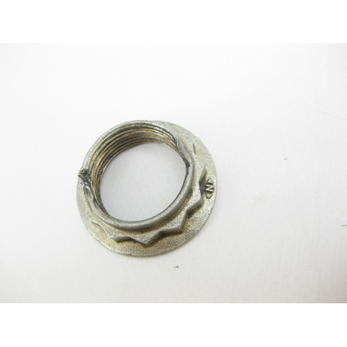 Mercedes-Benz Гайка 12-гранная с фланцем M26 X 1,5 mm