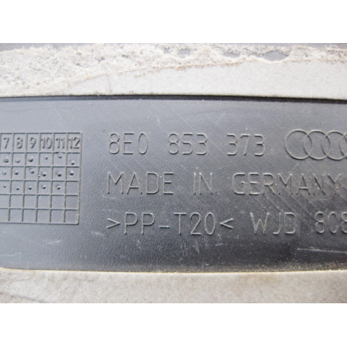 VAG 8E0853373 Накладка переднего левого дверного проёма Audi A4 B6
