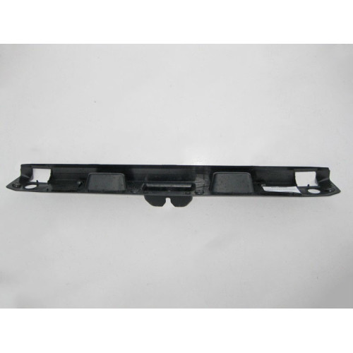 Mercedes-Benz A2217500093 Нижняя внутренняя накладка торца крышки багажника S-Class W221