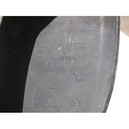 Mercedes-Benz A2118240049 Накладка - колпачек правого поводка дворника E-Class W211