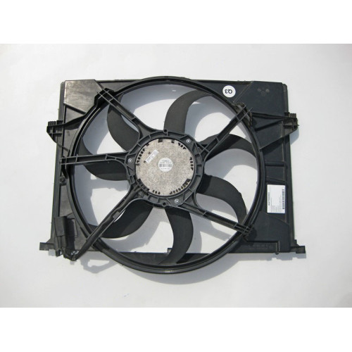 Mercedes-Benz A2215000493 Radiator fan 600W CL C216 S-Class W221