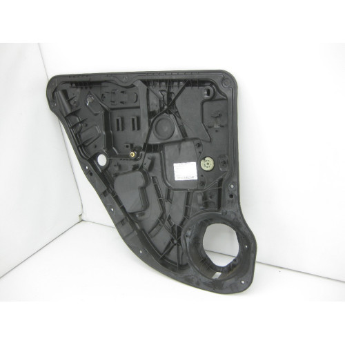 Mercedes-Benz A1667308901 Стеклоподъемник задней левой двери ML/GLE W166 GL/GLS X166