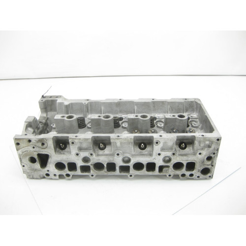 Mercedes-Benz A6110106620 R6110161201 Головка блока цилиндров двигателя OM611