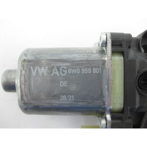 VAG 8W0959801 Эл.двигатель стеклоподъёмника правый