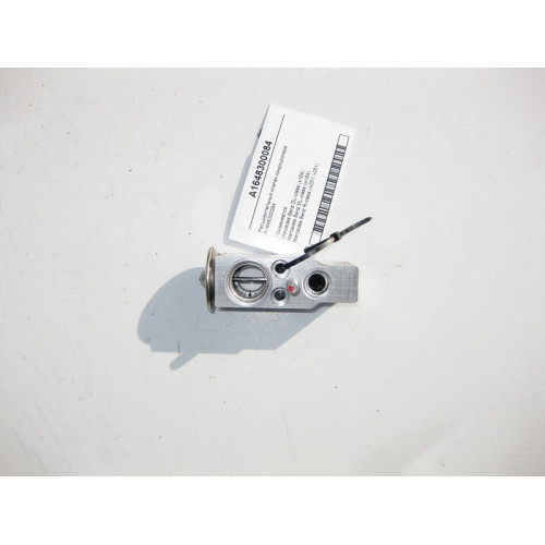Mercedes-Benz A1648300084 Расширительный клапан кондиционера ML W164 GL X164 R-Class W251