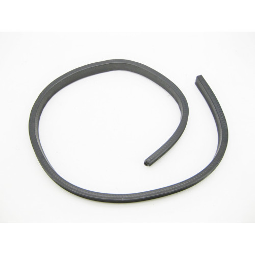 Mercedes-Benz A1178870098 Резиновый уплотнитель подкапотный на передней установочной панели CLA Shooting Brake X117 CLA C117