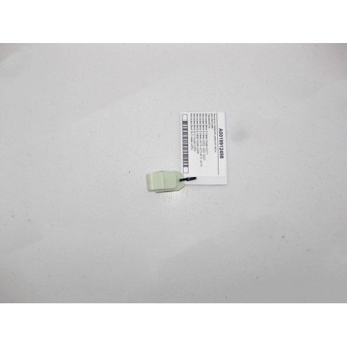 Mercedes-Benz A0019912498 Фиксатор передней дверной карты