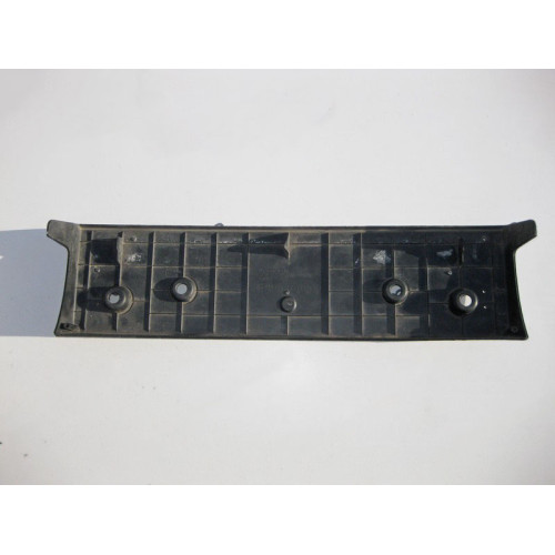 Mitsubishi 6430A084 Подиум - накладка номерного знака Mitsubishi Lancer X