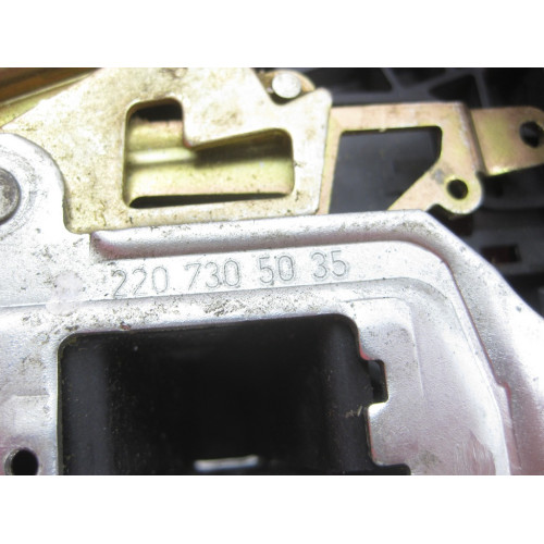 Mercedes-Benz A2207305035 Замок задней правой двери с дотяжкой S-Class W220