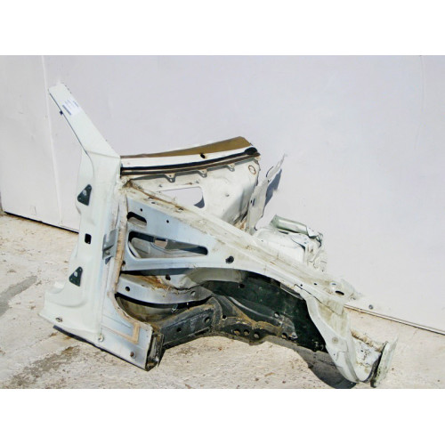 Mercedes-Benz A2196200261 Передняя правая четверть кузова CLS C219