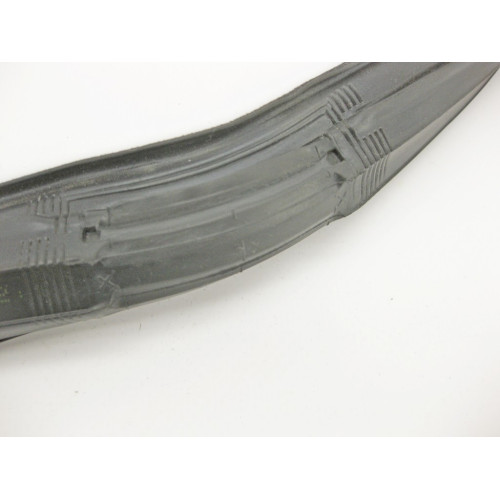 Mercedes-Benz A1647250325 Уплотнитель опускного стекла передней левой двери ML W164 GL X164