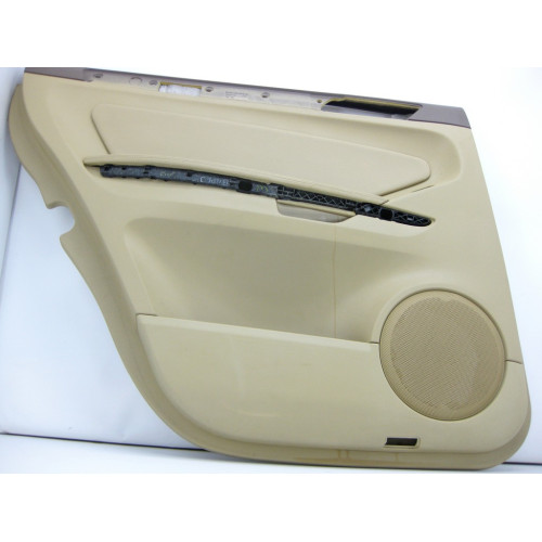 Mercedes-Benz A1647300770 8K56 Задняя левая бежевая дверная карта GL X164