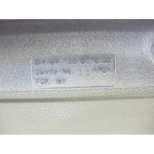 Mercedes-Benz A1647300770 8K56 Задняя левая бежевая дверная карта GL X164