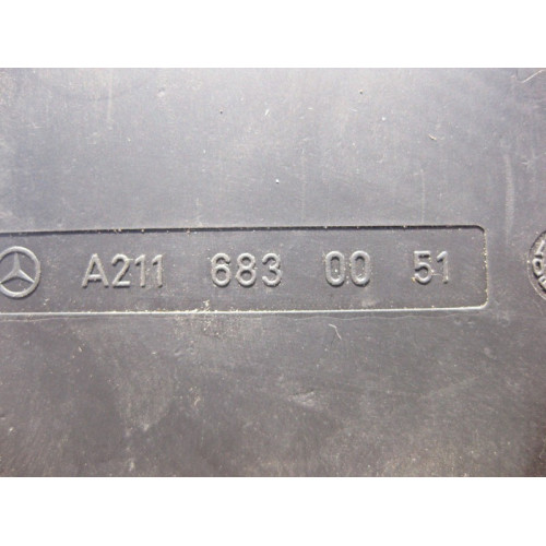 Mercedes-Benz A2116830051 Резиновый коврик передней пепельницы центральной консоли E-Class W211 CLS C219