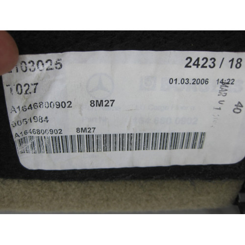 Mercedes-Benz A1646800902 8M27 Настил пола багажника бежевый GL X164 ML W164