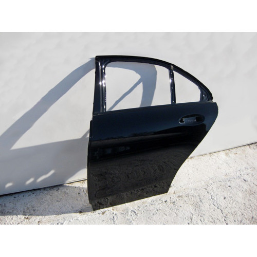 Mercedes-Benz A2057300105 Дверь задняя левая C-Class W205