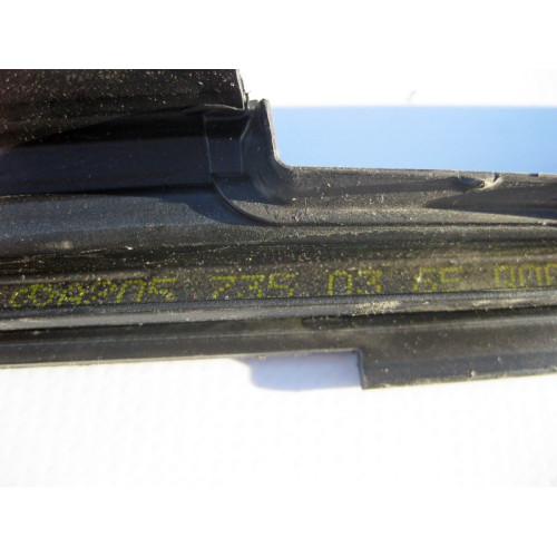 Mercedes-Benz A2057350365 Уплотнительная внутренняя планка под стекло задней левой двери C-Class W205