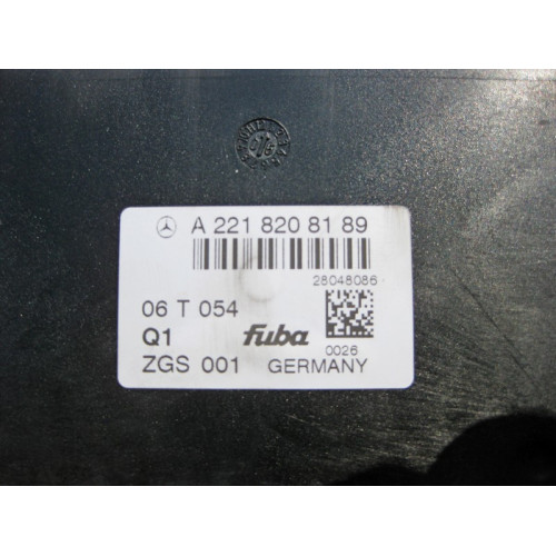 Mercedes-Benz A2218208189 Усилитель антенны под крышей S-Class W221