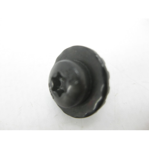 Mercedes-Benz A0009844029 Болт крепления стеклянного люка М5 x 10 mm