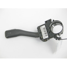 8L0953513G Подрулевой переключатель поворотов
