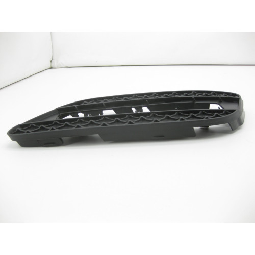 Mercedes-Benz A1668842222 Новая накладка ДХО в бампер правая ML W166