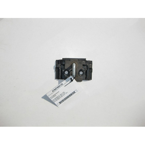 Mercedes-Benz A1647400132 Петля замка багажника ML W164 GL X164