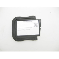 A0009981903 Заглушка подкапотной перегородки E-class W212 C-Class W204 E-Class Coupe C207 CLS C218 E-class S212 C-Class Estate S204 C-Class Coupe C204