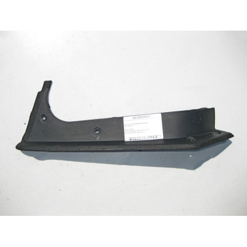 Mercedes-Benz A2126930933 9051 Накладка проёма багажника левая E-Class W212