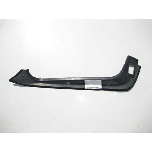 Mercedes-Benz A2106930133 Накладка проёма багажника левая E-Class W210