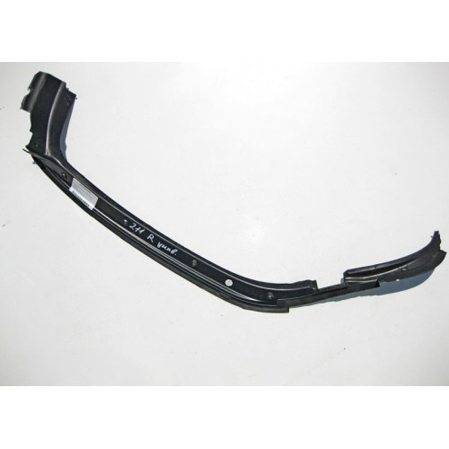 Mercedes-Benz A2116930433 Накладка проёма багажника правая E-Class S211 универсал