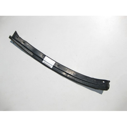 Mercedes-Benz A2517200578 Уплотнительная резинка передней двери к левому крылу R-Class W251