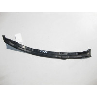 A2207201278 Sealing rubber front door to the right fender S-Class