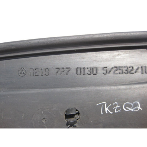 Mercedes-Benz A2197270130 Уплотнительная резинка передней двери к левому крылу CLS C219