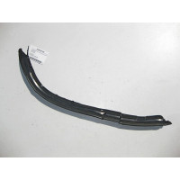 A2037201678 Sealing rubber front door to the right fender C-Class W203