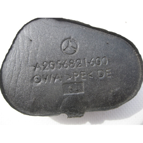 Mercedes-Benz A2056821600 Шумоизоляционная заглушка стойки "A" вверху C-Class W205 GLC X253 EQC 293