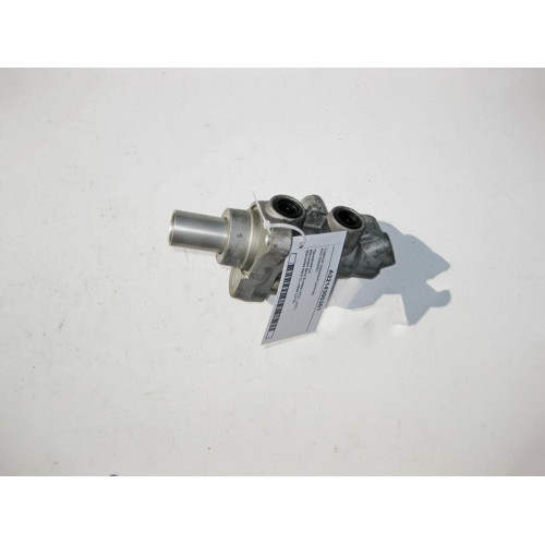 Mercedes-Benz A2214300301 Brake master cylinder S-Class W221 CL C216
