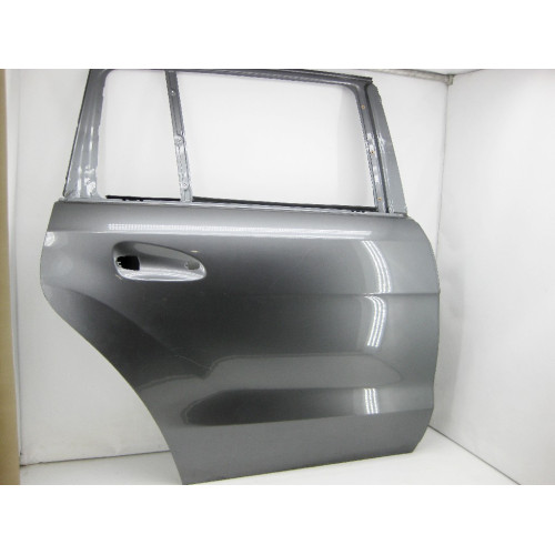 Mercedes-Benz A1667300405 Дверь задняя правая GL/GLS X166