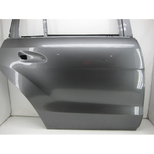 Mercedes-Benz A1667300405 Дверь задняя правая GL/GLS X166