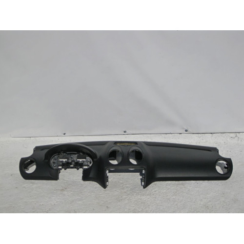 Mercedes-Benz A1646804087 9D84 Приборная панель - торпеда чёрная ML W164