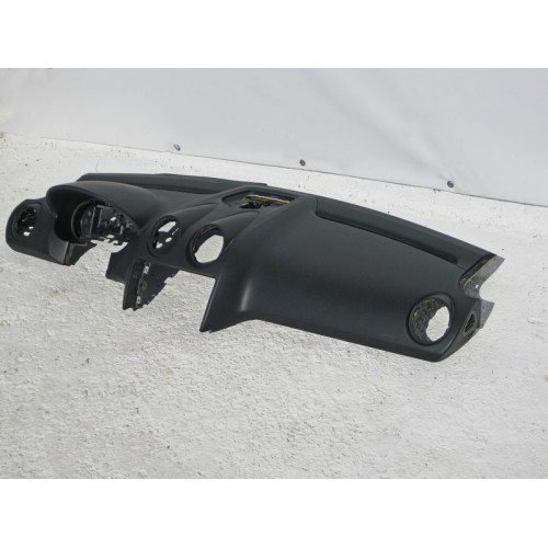 Mercedes-Benz A1646804087 9D84 Приборная панель - торпеда чёрная ML W164